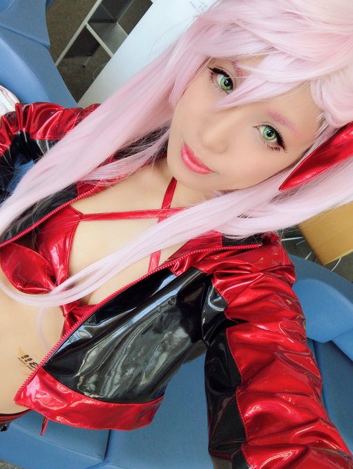 Twitterのコスプレ画像26