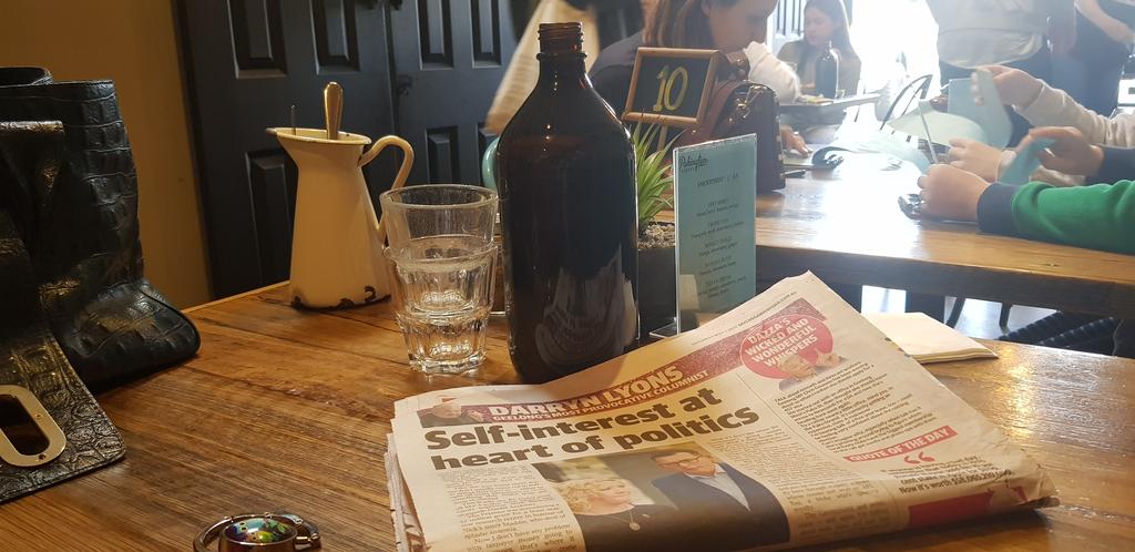DarrynLyons's tweet photo. It's not Saturday morning in Geelong with out this read in @geelongaddy #lyonscolumn #lyonsview #weekend #votelyons https://t.co/RJu6iig3Em