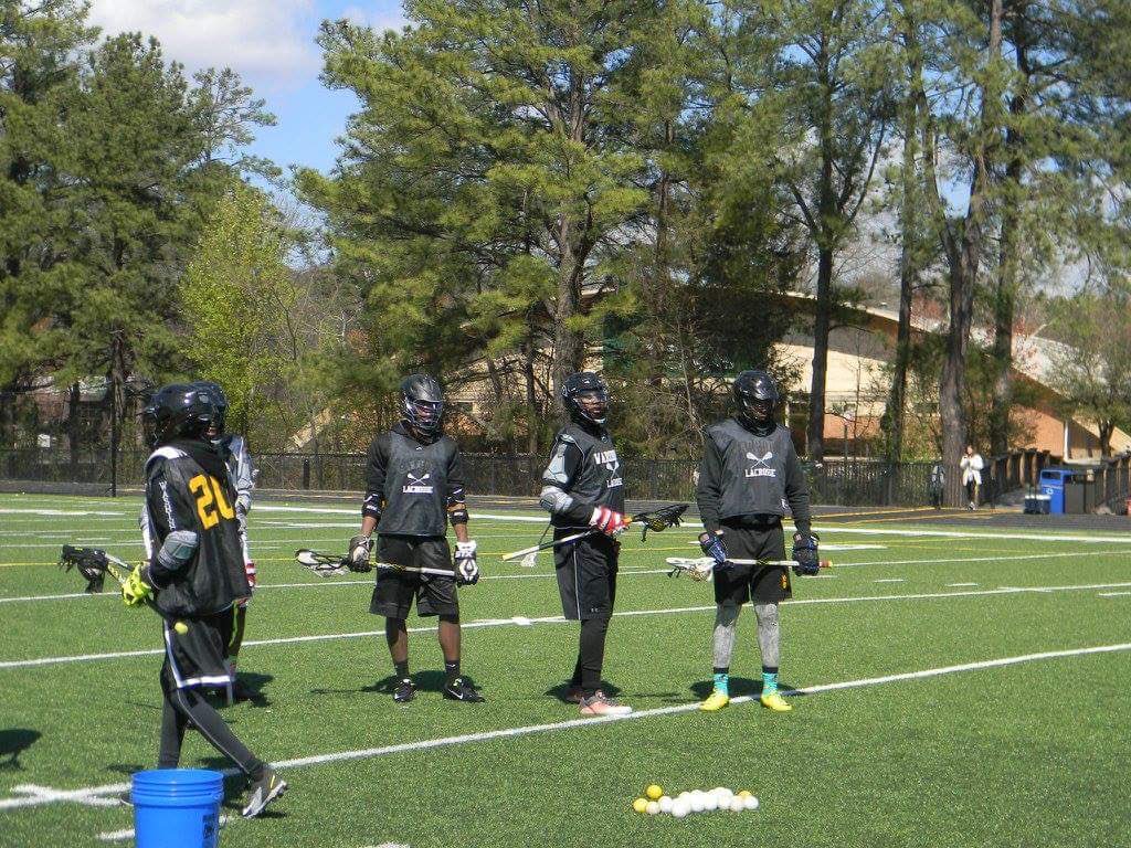 JoeCookIII's tweet photo. 3 Untamed Beast👹 #Playmakers #TheTrio (lol far right🙋🏾‍♂️)...Where it all started🙌🏾 https://t.co/9603PkK9dr