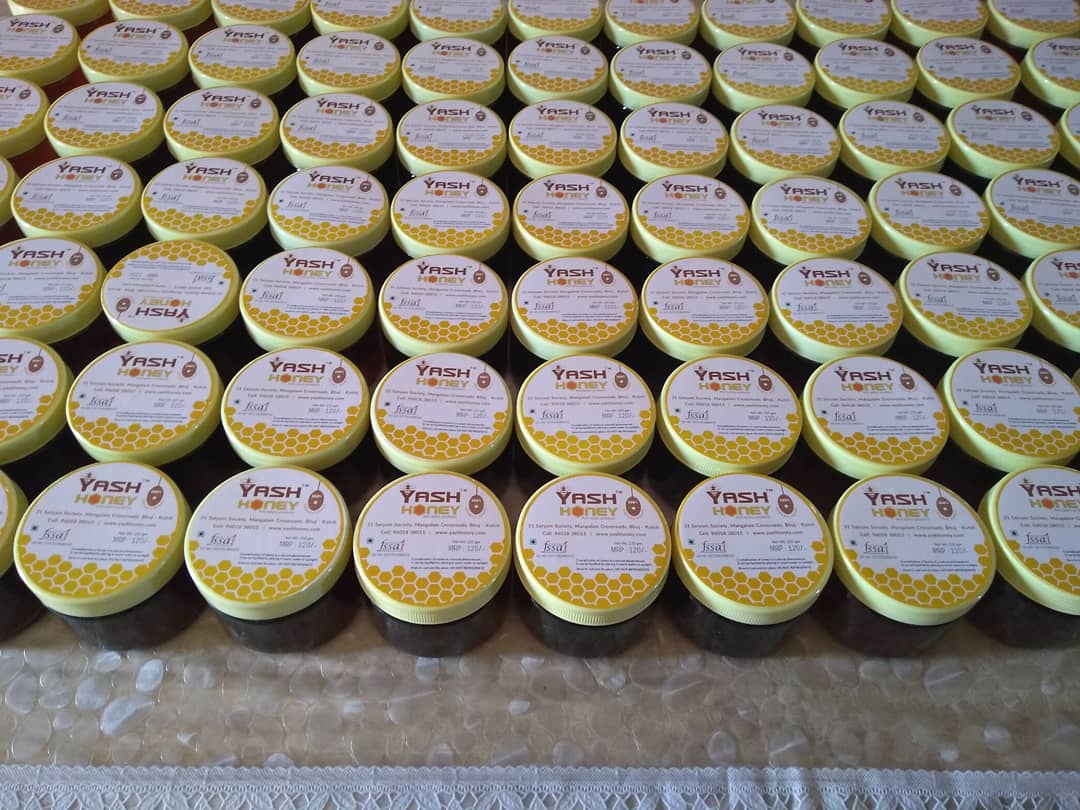 yash_apiary's tweet photo. #New #batch of #honey is #ready for #market .. hope they #soldout as fast as the #last one did... 
#yashhoneyandapiaryproducts 
#sweetrevolution 
#Yashhoney 
#startupindia 
#startup https://t.co/qGGmiyvrYw