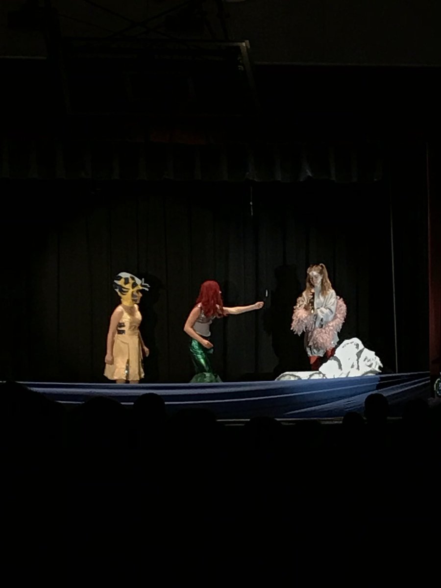 hprhs_charlotte's tweet photo. future @HPRwildcats theatre kids in their amazing performance of The Little Mermaid tonight at Frankford !! 🐠  @AmyLibrizzi @JonTallamy https://t.co/XZO9KKZMdJ