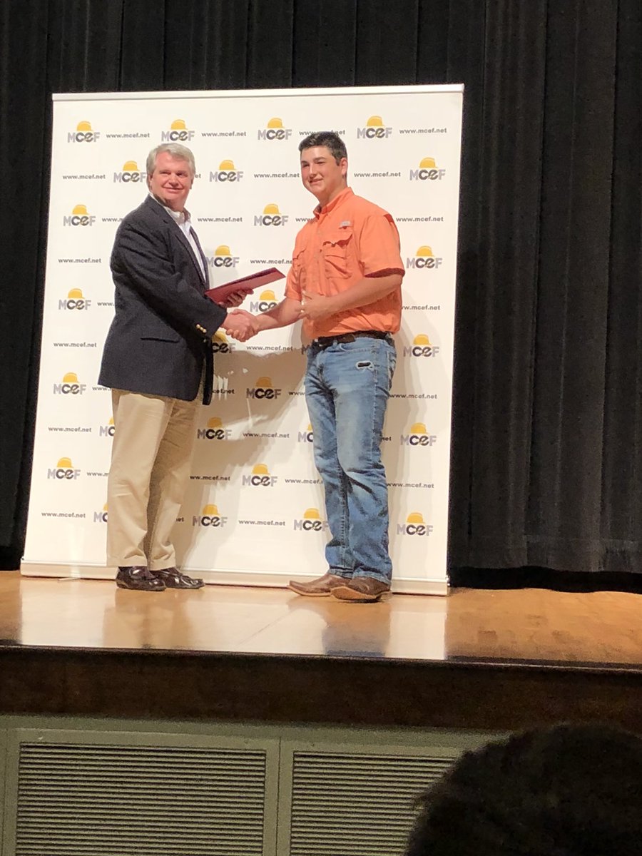 CTC_Welding's tweet photo. Chanley McDaniel winning the $500 cash award at MCEF 2018 in Jackson  Ms tonight! Congratulations https://t.co/s80EqNDTjG