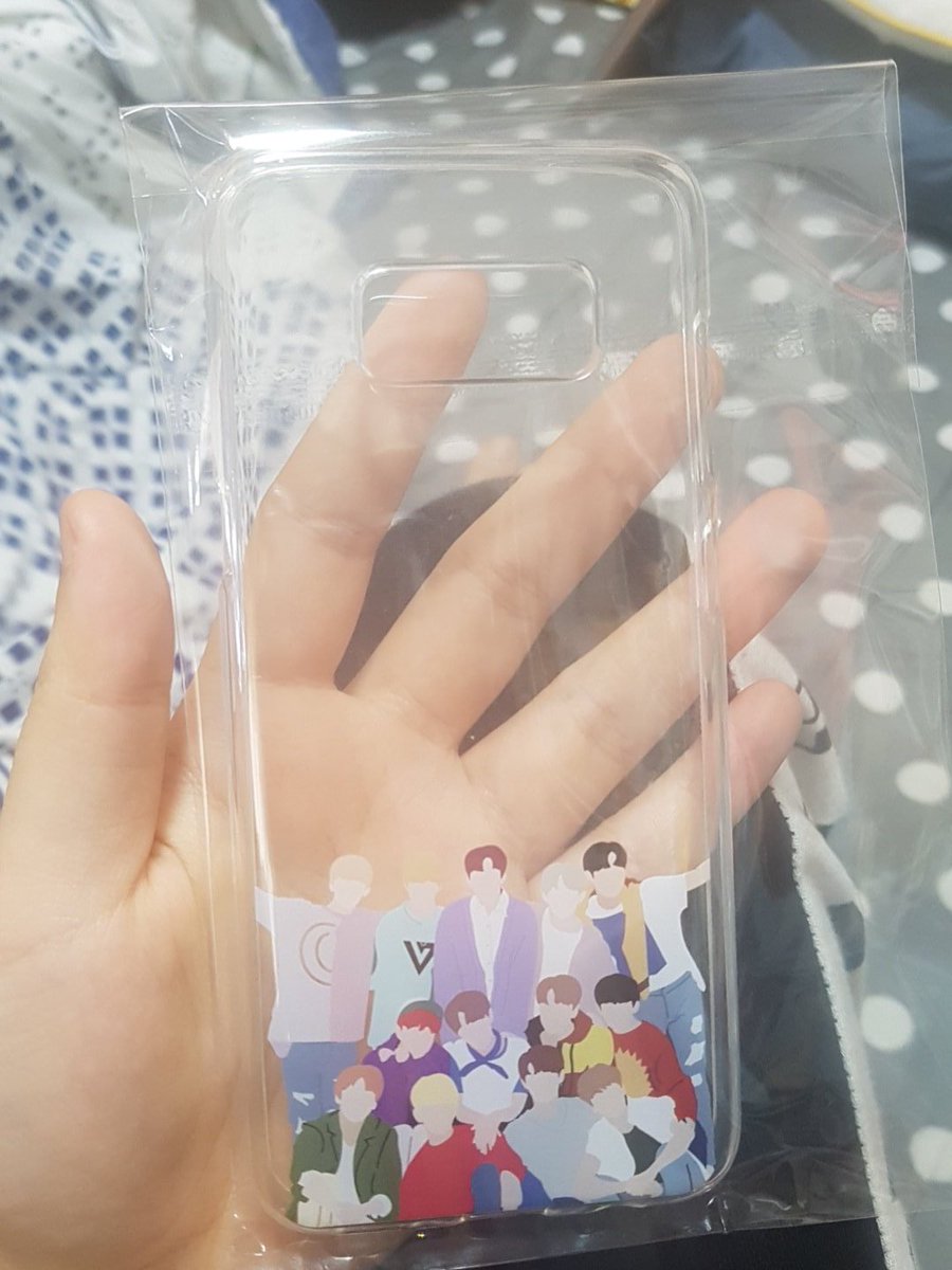 GIFTCON_goods's tweet photo. 아 깜빡하고 못올려드린 투명케이스입니당!👍 https://t.co/Y96p9HB4mP