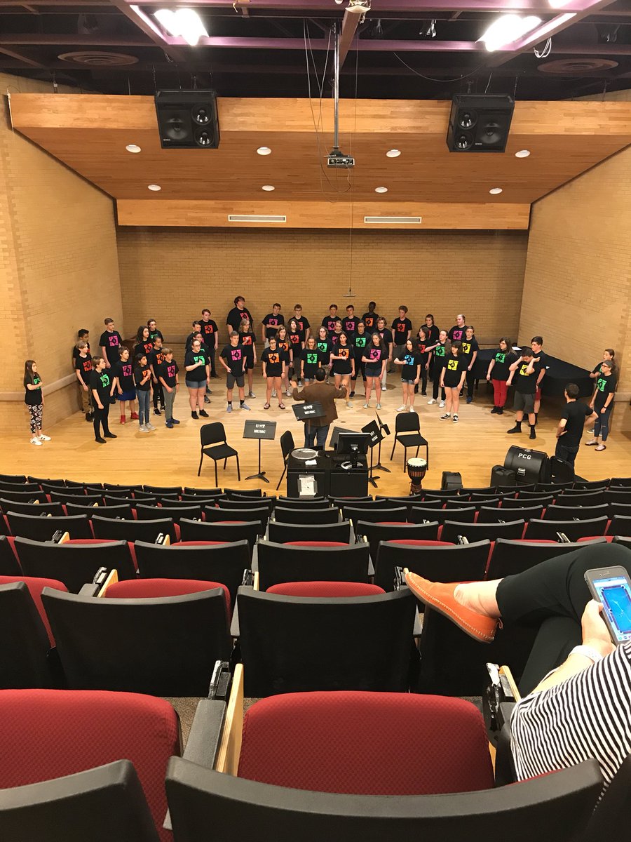 Reed Academy Singers warming up at UNTD for our performance tomorrow! #reedchoir #WeAreREED