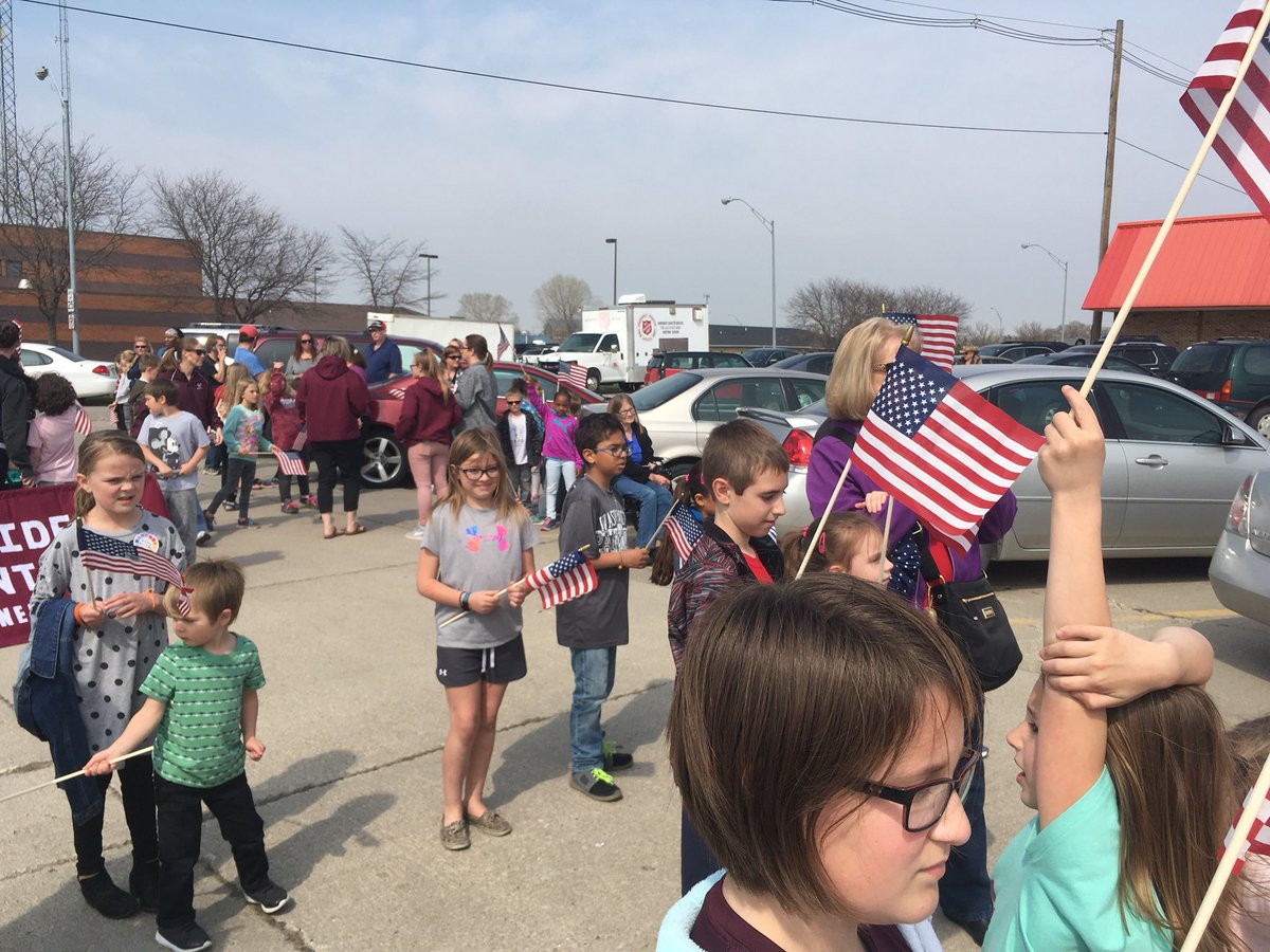 ErinRuthKing's tweet photo. Loyalty Day Parade @Washington_NPS #npspsnthers #PantherPride https://t.co/pYCyURh2CJ