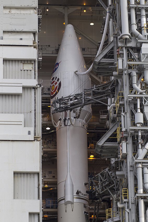 InSight_IPGP's tweet image. Lancement H-10 ! InSight ready to go! InSight (et SEIS) prêts à partir sur le lanceur Atlas V, base de Vandenberg, Californie. #GoInsight #MayThe4BeWithYou (and the 5th also!) @NASA_Insight @CNES - seis-insight.eu/fr/public/la-m…