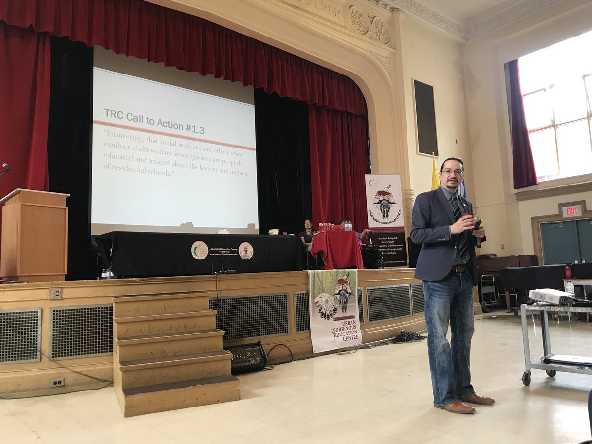 Thinking abt the words <a href="/KevinLamoureux/">Kevin Lamoureux</a> shared 2day related 2 social determinants of health,social determinants of learning,&amp; impact of Complex/Continuous Traumatic Stress on Indigenous youth.Foundational understanding 4 T’s 2 create safe supportive healing based schools <a href="/AEC_TDSB/">Aboriginal Education</a>