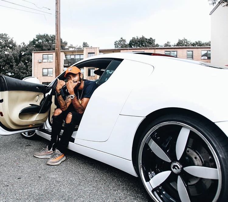 100mz's tweet photo. #LLA1🕊 #ThePlugSon https://t.co/1FuWLuP3DA