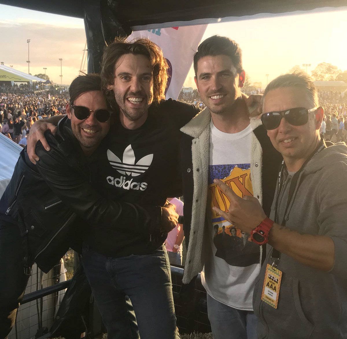 TheLoopAu's tweet image. Chatting with these guys up next on the @groovinthemoo cowch @Grinspoon 🤘 #LoopGTM