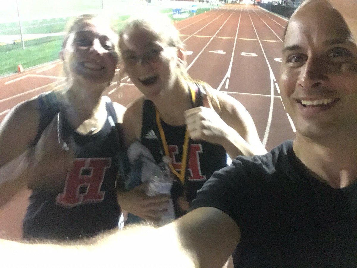 dawgstf's tweet image. Wait a minute!!!!!    Don’t forget about alexia’s pr!!!!