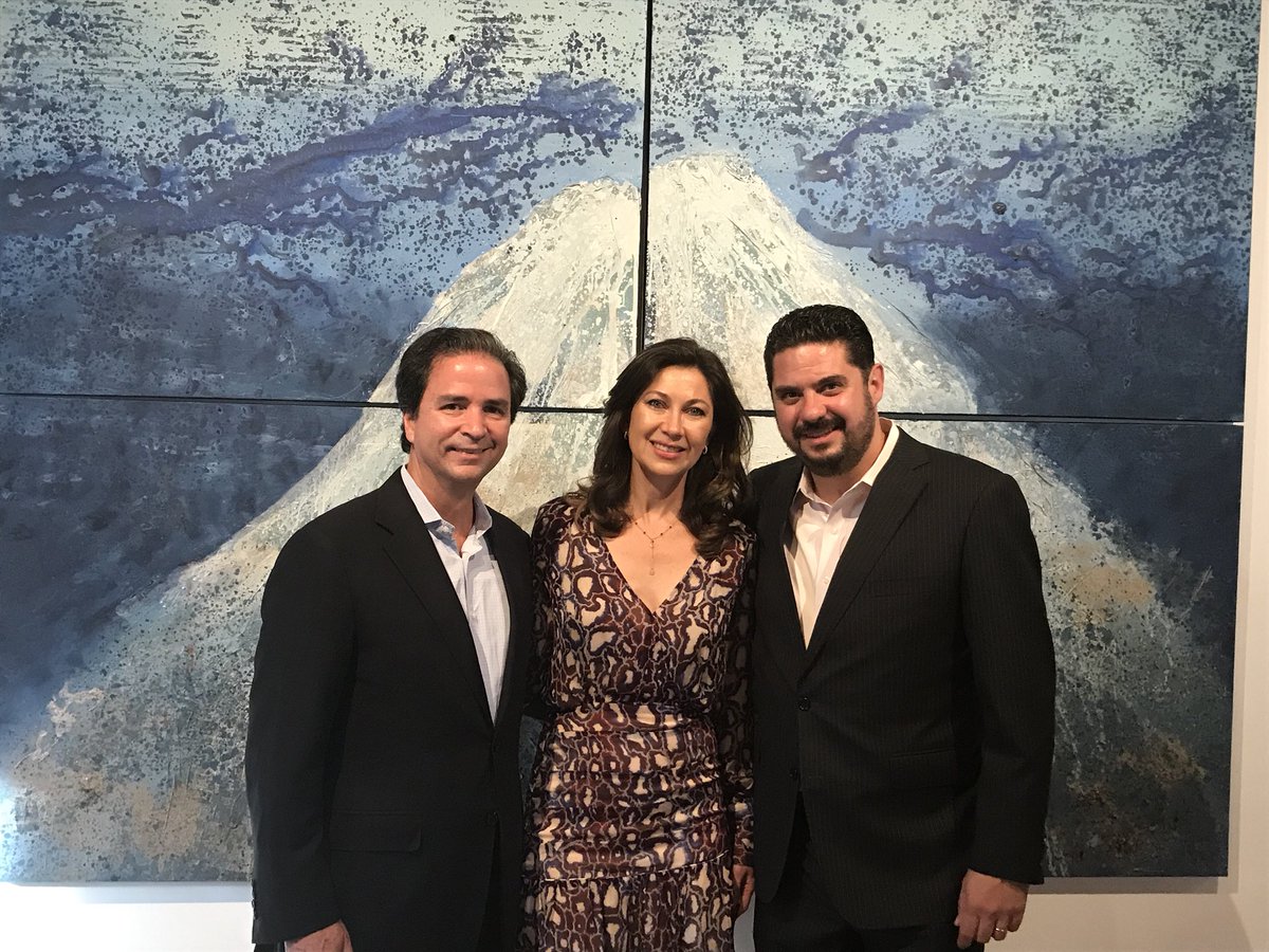 ConsulmexSFO's tweet photo. #Mexamfest day 4: Krytzia Dabdoud exhibition at @ConsulmexSFO
@mexico @gemijose @Aeromexico @AMEXCID @SRE_mx @Canal22 https://t.co/qVCH9Wx1RX