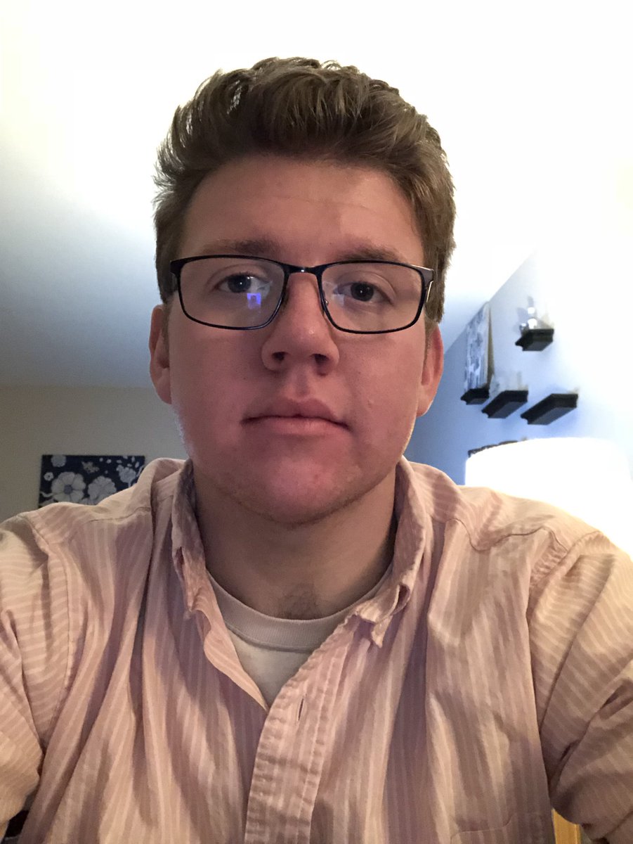 soccerdanny78's tweet photo. I hate to say it, but not very many good things came out of my freshman year at IUN. One thing I’m certainly grateful for is not being plagued with the freshman 15😄 getting in shape for myself and not for anyone else has been so rewarding both physically and mentally!!! https://t.co/t5SJ7XlvPt