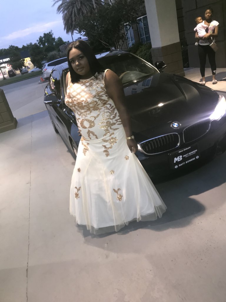 robbii9x's tweet photo. #Prom’18  .. https://t.co/Jrqc2djXzf