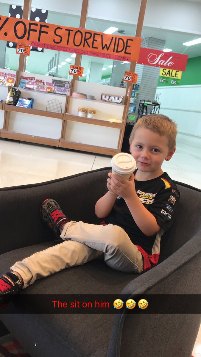 8Kaylee's tweet photo. When it’s race weekend and you need a fresh haircut and babychino to get ready to support your fave driver @chazmozzie !!! #thiskidwillbreakhearts #Mozzie55 #VASC #tickfordracing https://t.co/Ihuwf8j7cu