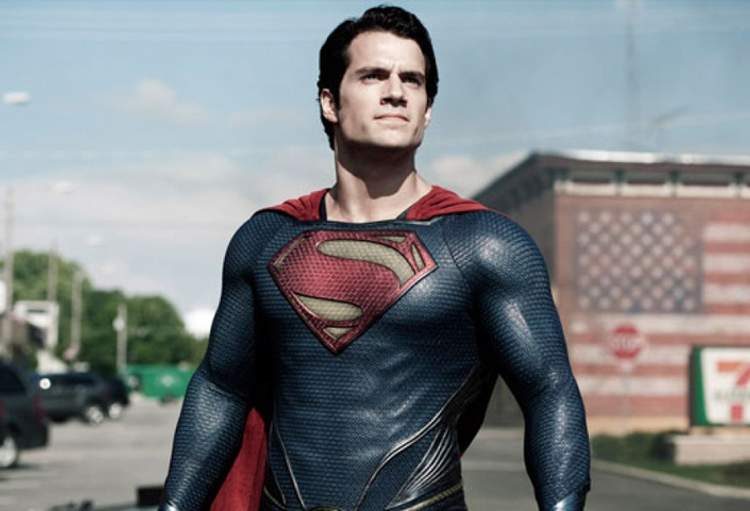 Henry Cavill Brasil on X: 4- Ele tem 1,85m de altura. É o mais