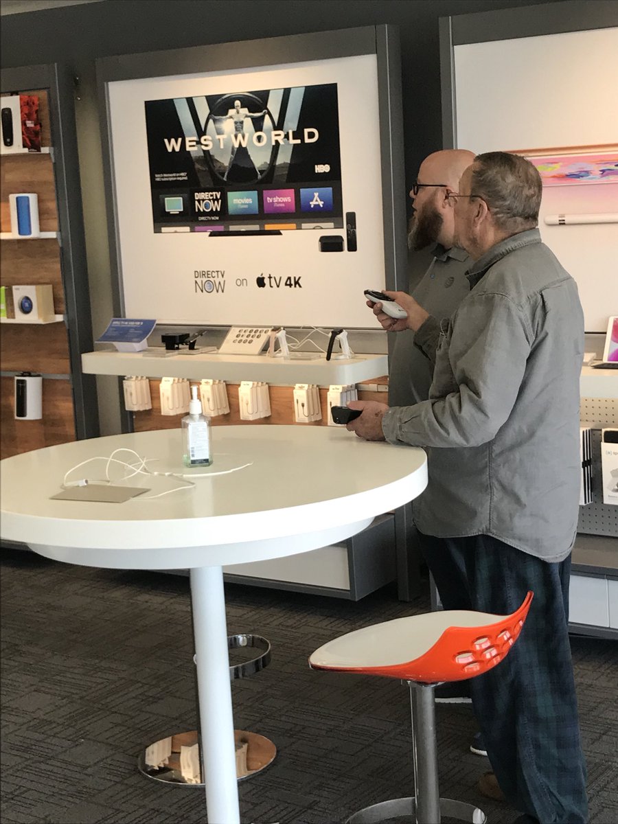 Cnida9's tweet photo. We’ve doing some demo-lition this week at #Galli  #neversettle #Motivation #Directv #Attlife @ATT @ShiannRay @Cincy_North5050 @emilywiper https://t.co/DUnHQU4Sb3
