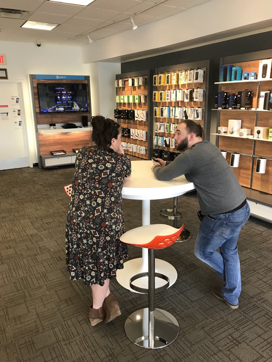 Cnida9's tweet photo. We’ve doing some demo-lition this week at #Galli  #neversettle #Motivation #Directv #Attlife @ATT @ShiannRay @Cincy_North5050 @emilywiper https://t.co/DUnHQU4Sb3