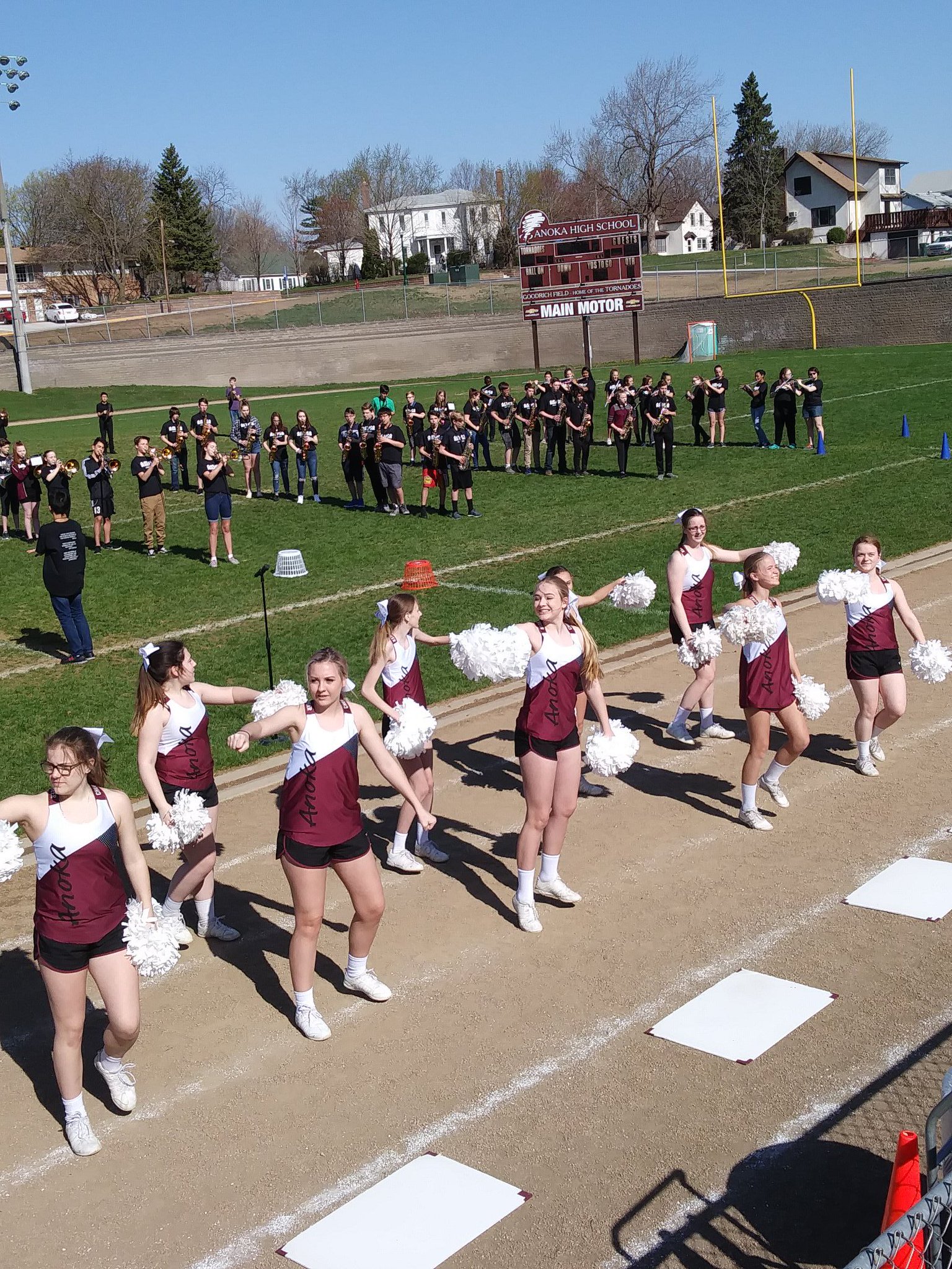 Anoka HS Activities on Twitter "Anoka Cheer got invited to help Anoka