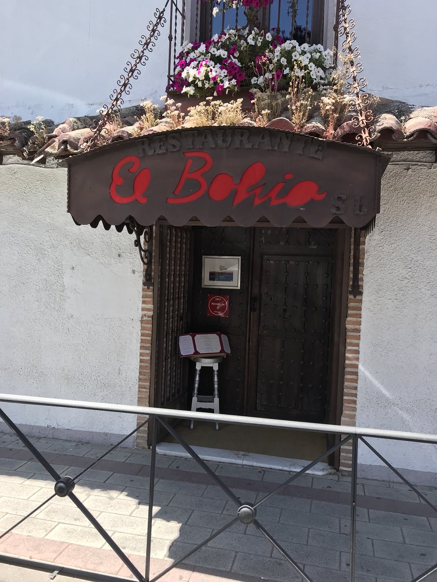 luillovf79's tweet photo. #mainevent #mesa6 #comorobarlo https://t.co/m6Q15WZtlL