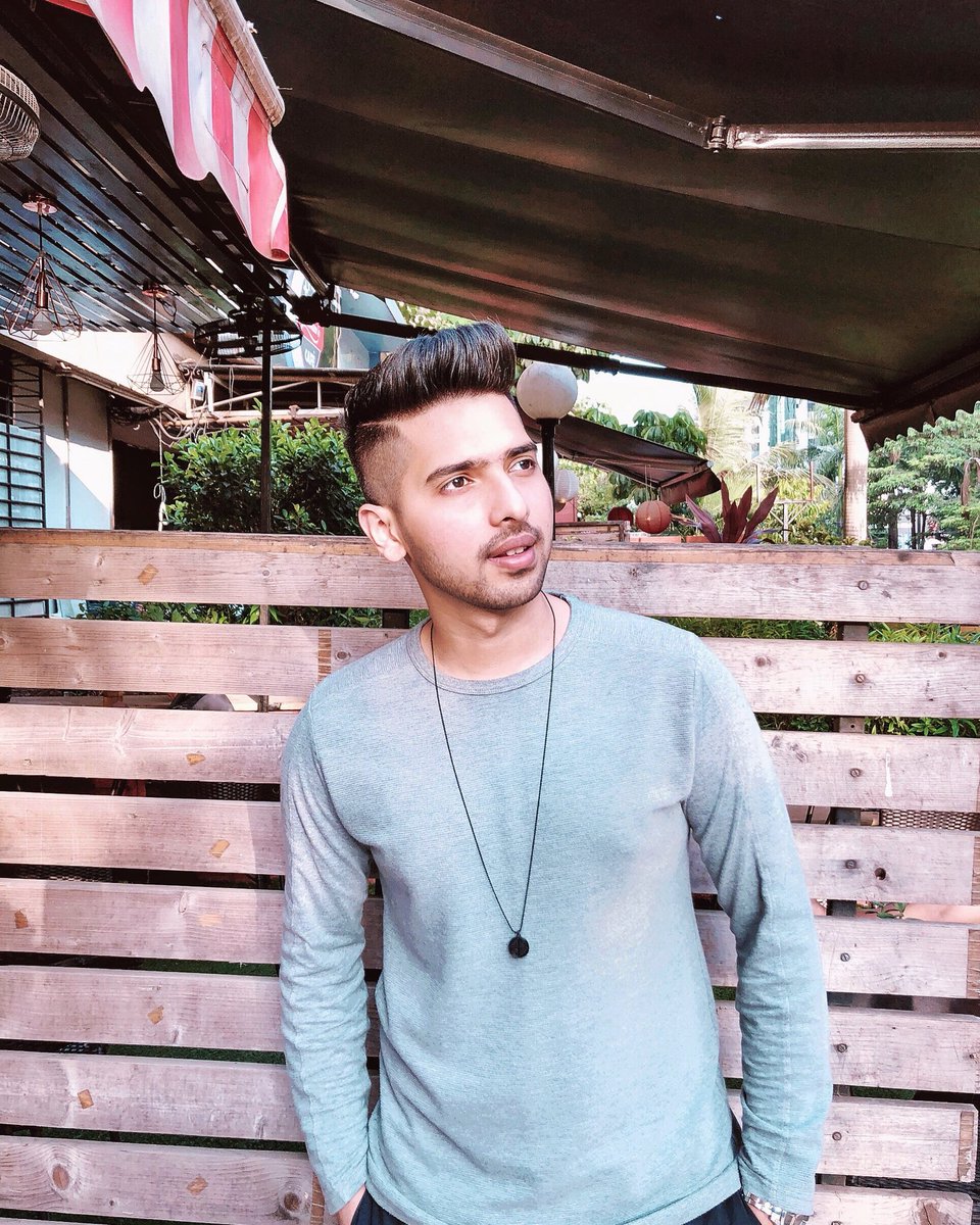 ArmaanMalik22's tweet photo. New Vibes 💯 https://t.co/9k7qS1yRsB