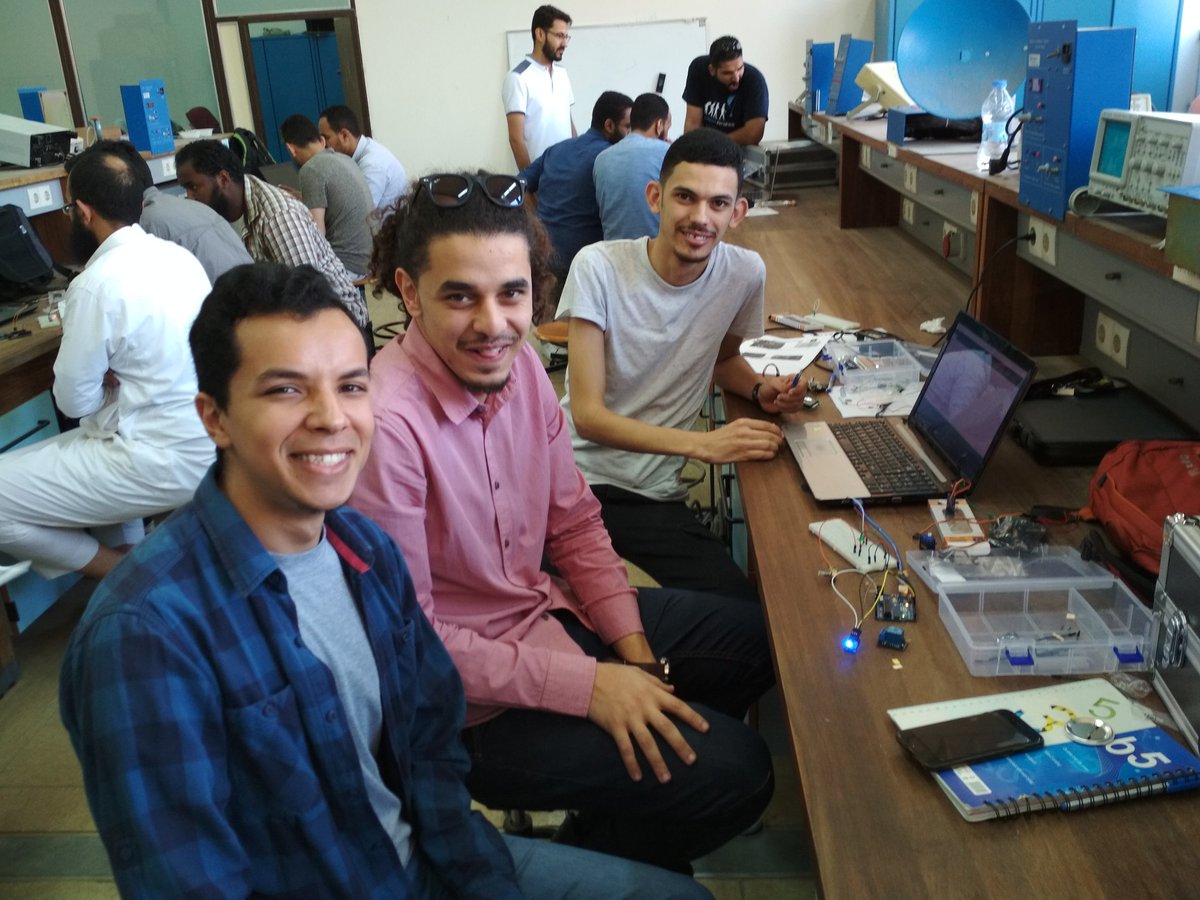 AmineKechroud1's tweet image. thank you @ByteOrgLy
#BYTE_LY #ArduinoD18 #Benghazi