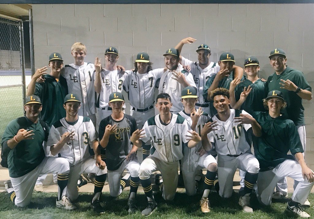 CLUTCH CITY! So proud of these guys! On to the next one #SCRAPPY #TXHSBaseball