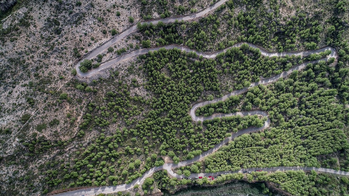 rcaclassic's tweet photo. Ecuador del #RCAC18. Día espectacular de rallye por #Lucena, #Argelita, #Cedraman y #Zucaina. En breve los coches de carreras llegarán a #Montanejos para afrontar la segunda sección.
Consulta las clasificaciones 👉🏁 https://t.co/0srxrK1ZJr @fedacv @ActionPressCom @AUTOhebdoSPORT https://t.co/9kPok15Twg