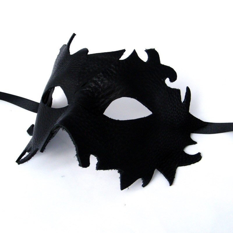 <a href="/BashfulDoeEyes/">Sтαѕια Qυιℓℓ</a> “I think you look beautiful.” #MIBall