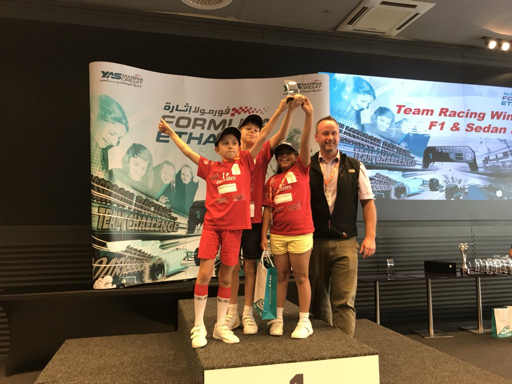 RPSDubai's tweet photo. Team Victoria! Sedan race winners and Teamwork award! @F1inSchoolsHQ #rpsstem https://t.co/1Anzyf7TeU