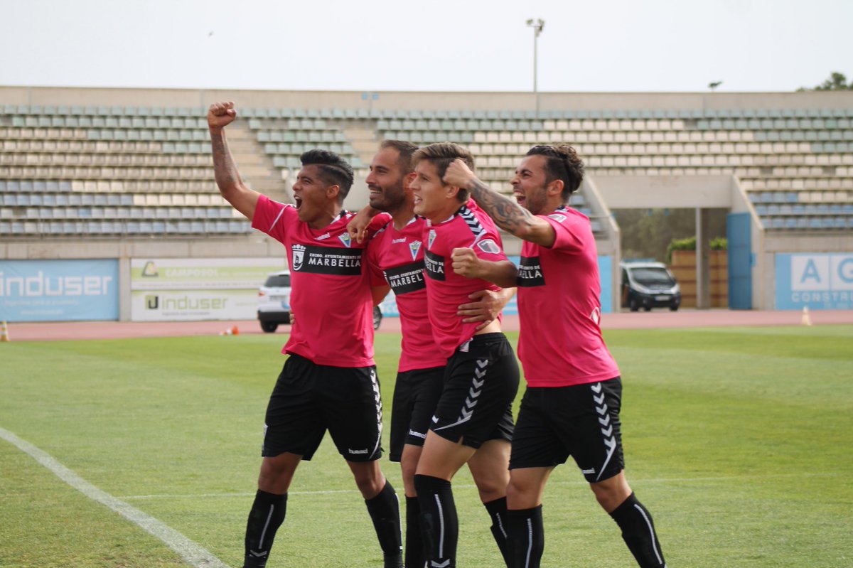 Carlitosjm94's tweet image. Ole ole que ya es sábado señores y señoras! Mañana tenemos una cita muy importante en el Municipal! #yovoyconelMarbella