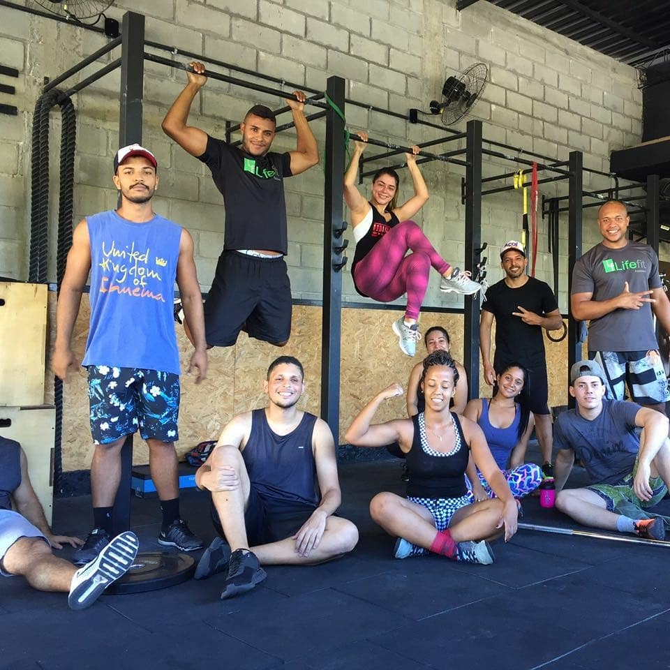 flaviobuchner's tweet photo. Isso aqui é LifeBox 💪

#CrossFit #lifefitnovaiguaçu #lifebox #educacaofisica #semmoleza #turmabraba #sobrabos https://t.co/v2Jjct9tQb