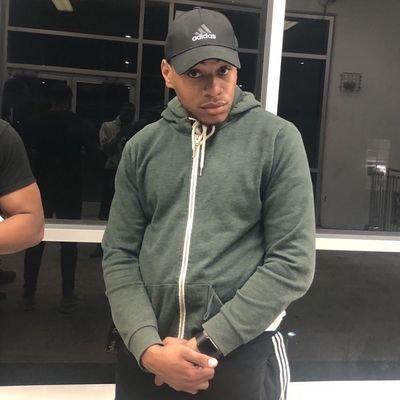 TheRealNasco's tweet photo. When Your Friend Who Always Sucking Dick Ask For A Sip Of Your Drink 😂😭 https://t.co/vesTcpDLHe