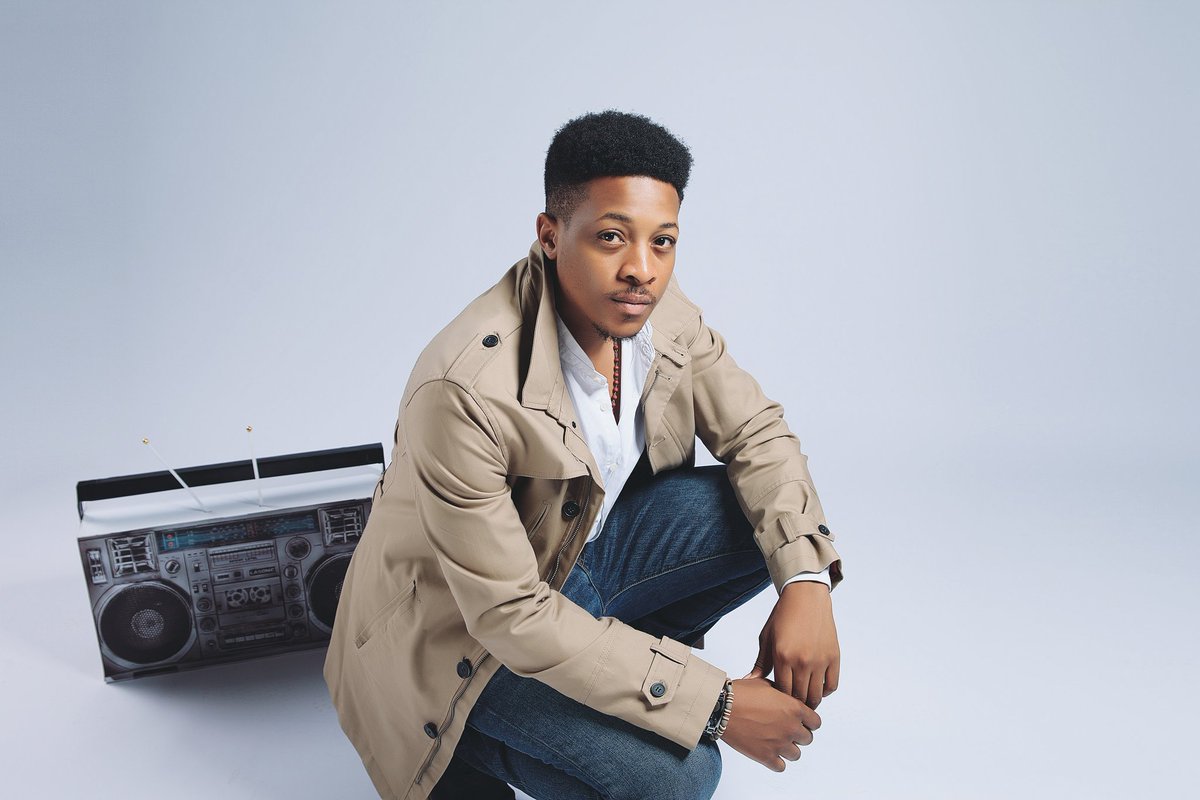 Jonogah's tweet photo. It takes a second to take a picture but the picture can be significant to ones life forever. What picture do you paint about yourself and future? That picture should guide your actions. #5O4 

https://t.co/rVbNQYpn6r 

#504 #music #pop #alternative #peugeot  #love
📸 @xamanijnr https://t.co/0RbLNq5Rrj