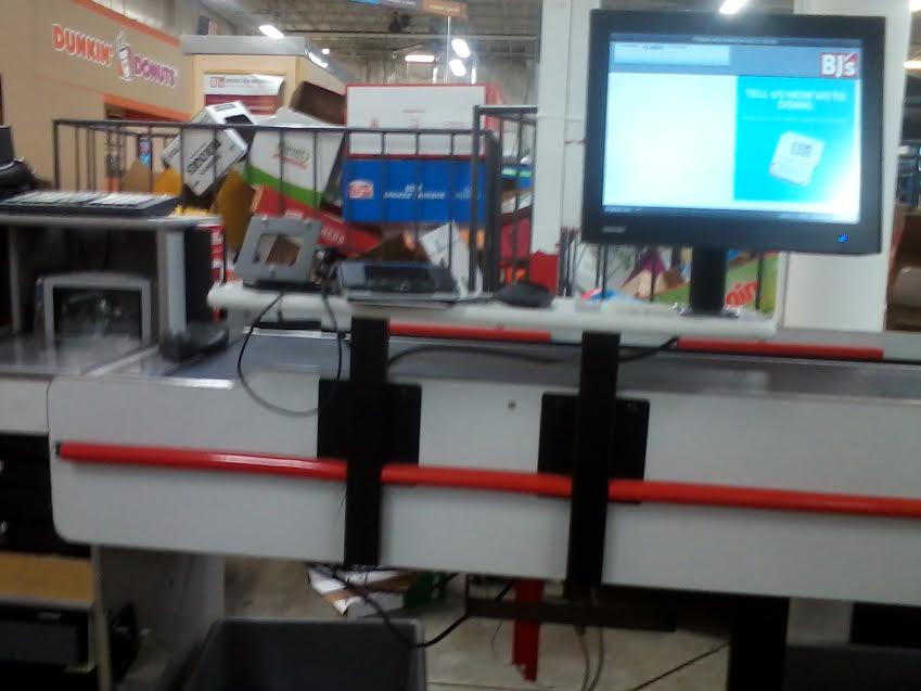 SpineAttorney's tweet photo. RIP Harold the Credit Card machine. https://t.co/VSUtgexDTL