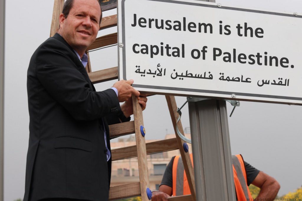 ExitFDP's tweet photo. You can kill the Messenger but you can’t kill an Idea.
Ideas are bulletproof.
#OpIsrael #AnonGhost #IslamicUnityForQuds
#ResistanceIsExistence
#JerusalemIsTheCapitalOfPalestine #PalestineWillBeFree #Nakba70
#RightOfReturn #May15 https://t.co/mhfAQZm3oX