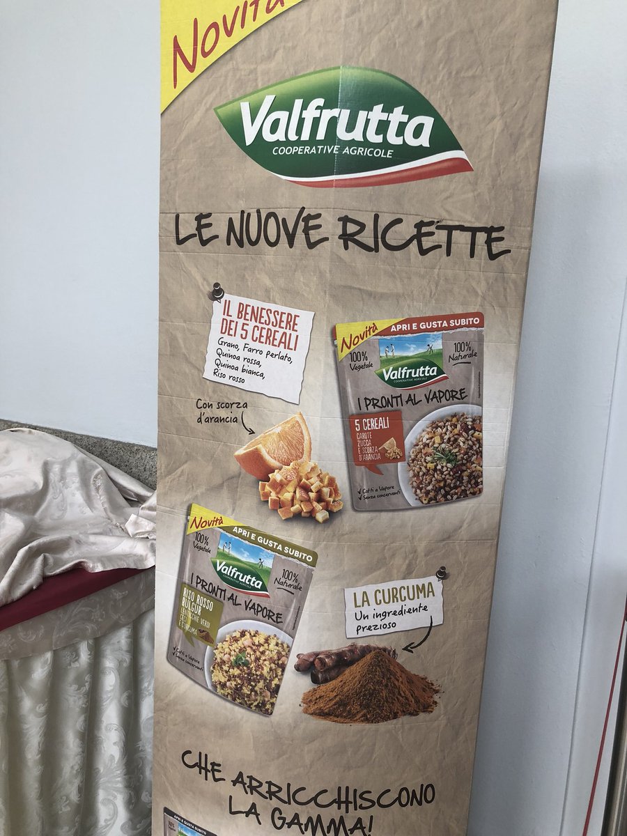 mammadalprimosg's tweet photo. Chi oggi parteciperà al #mammacheblog riceverà una piccola bag omaggio contenente 1 Busta Pronti al Vapore più altri prodotti @valfrutta secondo disponibilità! #Valfrutta #Triangolini #Veggie #Frullato #piattipronti #prontialvapore #adv https://t.co/6FSOp2Ns1q