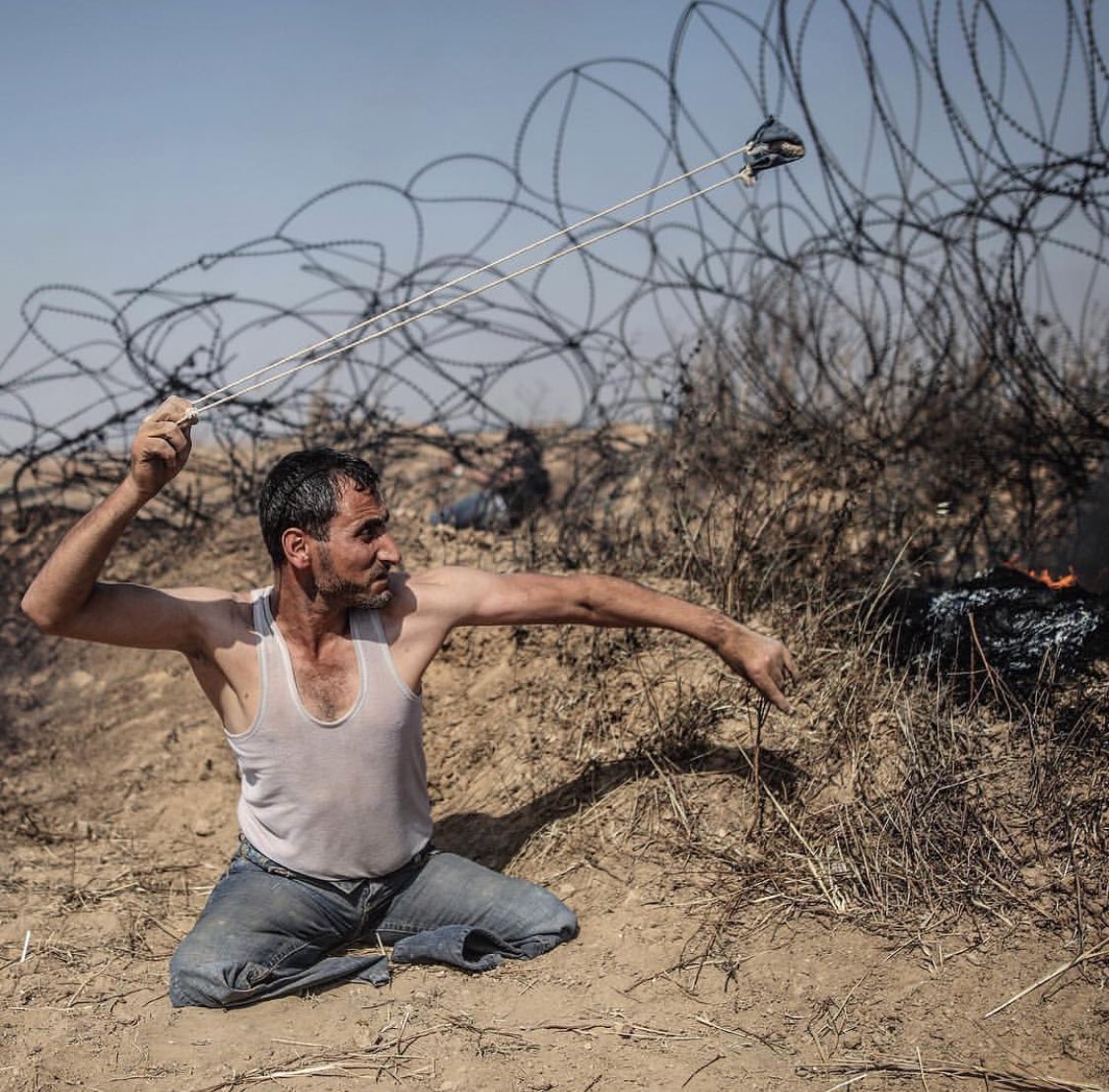 KudusYurekli's tweet image. Mücadele ruhumuzu elimizden alamazsınız..

“Büyük Dönüş Yürüyüşü”
#Gazze