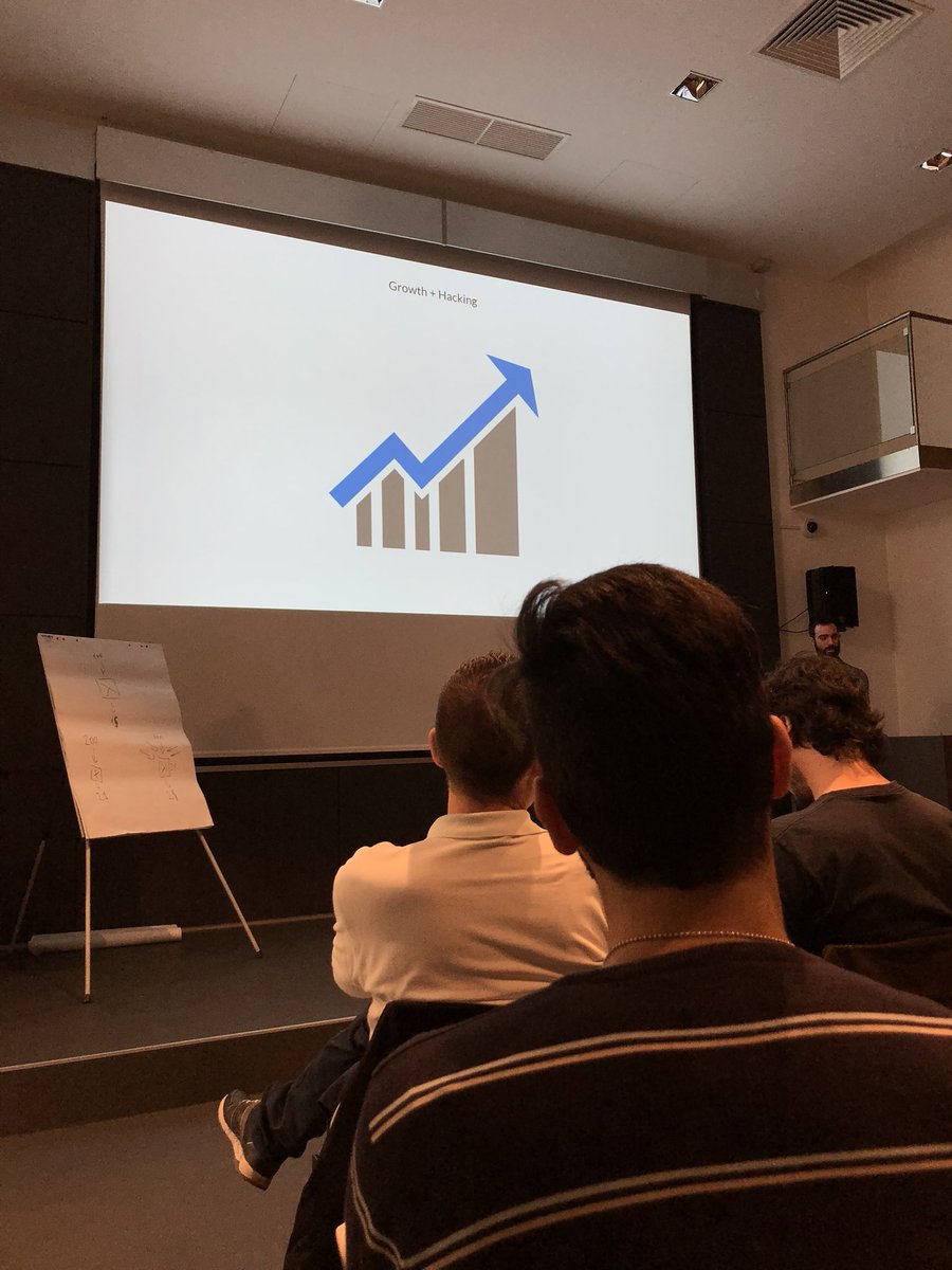 Growth hacking workshop powered by <a href="/luca_barb89/">Luca Barboni</a> #GrowthHacker #marketing #startup