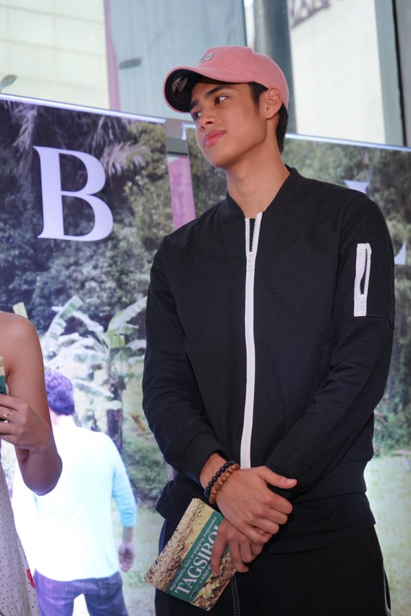 TeamKikoPH's tweet photo. Miel and Frankie Pangilinan with cousin Donny Pangilinan for #Tagsibol #LibroNiKiko https://t.co/JbxL0cBlIA