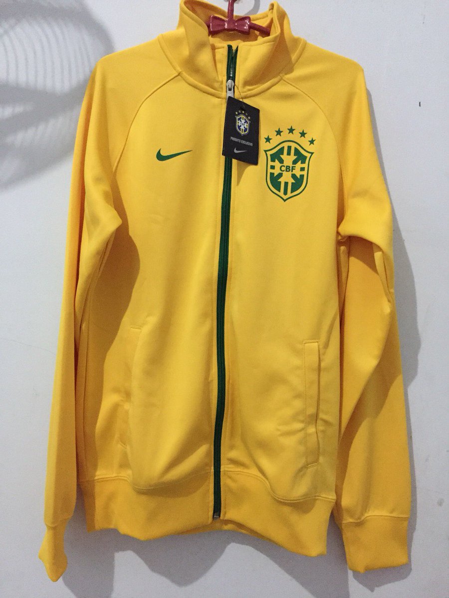 nike trainer jacket