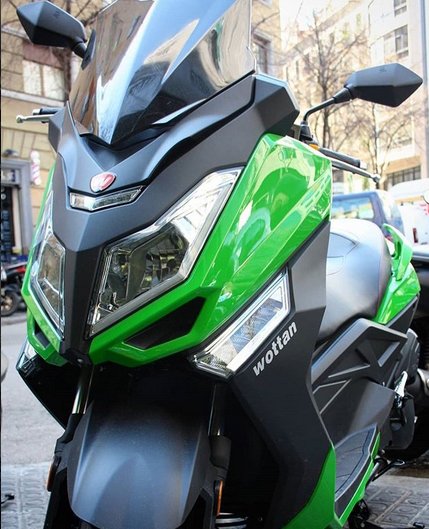 TotMotoBcn's tweet photo. Quina Creus que és la millor tipologia de moto per gaudir de la ciutat? 👍🏼
Què et sembla aquesta #Wottan? 😎 #totmoto #motobarcelona #barcelonamoto #concesionario #scootering #moto #motorcycles #motorbike #motorcycle #tallerdemotos #125cc #wottanmotor #wottan #movilidad https://t.co/mX2XFF91p1