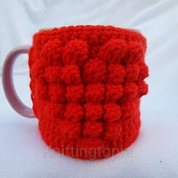 knittingtopia's tweet photo. ❤Hand crocheted mug cosy - red heart❤
#ccc #handmade #mugcosy #mughug #mugsleeve #redheard #teachersgift #secretsanta #stockingfiller #crochet #crochetersofig #crochetersofinstagram #crocheter #crochetersofetsy #shopping #instashopping #instashop #e… https://t.co/5EqARTw9gY https://t.co/MVmfmoxOUD