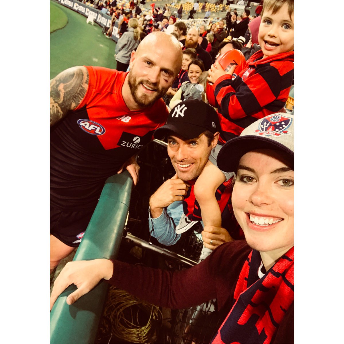 When captain <a href="/nathan2jones/">Nathan Jones</a> of the <a href="/melbournefc/">Melbourne Demons</a> gives Murphy the footy 😍 #godees #myheartbeatstrue #RaiseHell
