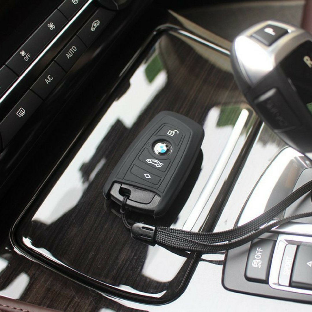 KeyProtek's tweet photo. 🔵⚫️🔵BMW Key Covers Available 🔵⚫️🔵⠀⠀
📣 https://t.co/VmTVfY3VFk⠀⠀⠀
✔ Tag your friends who would like this!⠀⠀⠀
*
#bmw #bmwm4 #bmwm3 #bmwmperformance #bmw3series #bmw5series #bmw1series #bmw7series #llaves #X5 #X1 #X3 #X4 #X6 #keyprotek #carkeys #carkey #luxury https://t.co/8rdXehCjOh