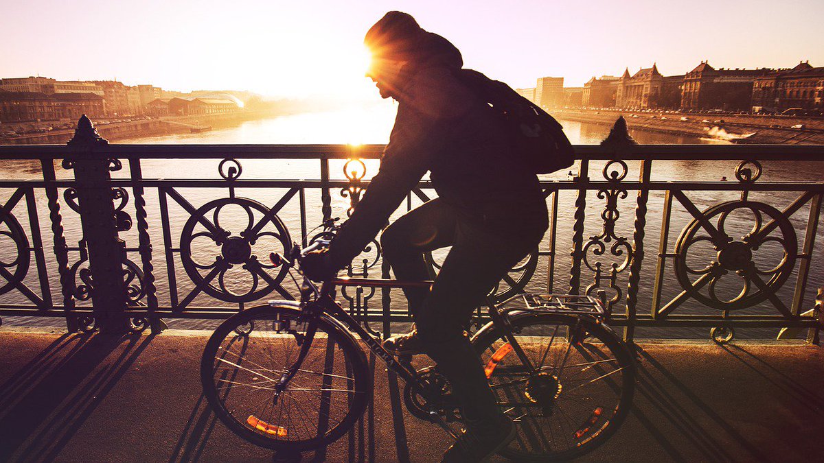 tacoyotacoyo's tweet photo. Mooi weer? Stap ook eens op de fiets!

Fietsen = bewegen en daarmee ook de beste manier om naar je werk te gaan. Wij stappen op de fiets. Jij ook? 
Lees verder: https://t.co/JyweSE8FBL https://t.co/vfWOPVggks