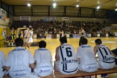 Play Off Gara 2: i Grifoni si congedano dal campionato ! MAZZOLENI PIZZIGHETTONE - ARGOMM ISEO 79-81 dlvr.it/QSbyWp