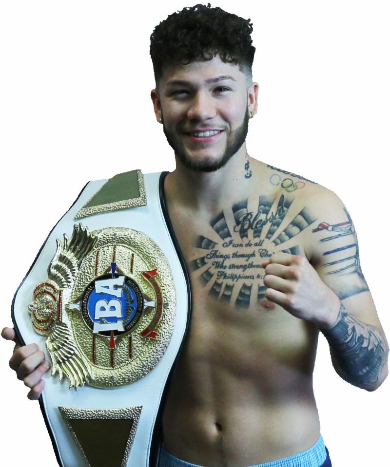 fightpublicist's tweet photo. TODAY:  @NicomHernandez open media workout in Wichita #BOXING @KONIGHTBOXING @Kansas_Star @KansasStarArena https://t.co/BhQGcoOZRF https://t.co/ob2hlMMQYq