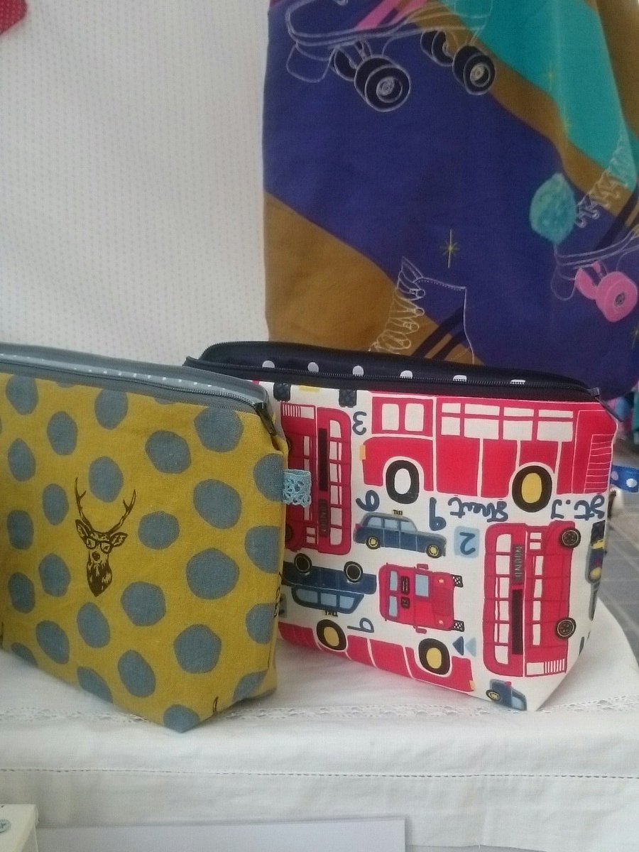 Sardaana_LDN's tweet photo. I made some new bags @greenwichmkt today! My sewing machine is busier than ever here. Come take a look 👀
@teabirdUK @ben_niblett @Natty_Peeps @KatsKalma @planetpancakes @benjijake @LilikasTreats @MNGreenwich https://t.co/HAeRDZmTjh
