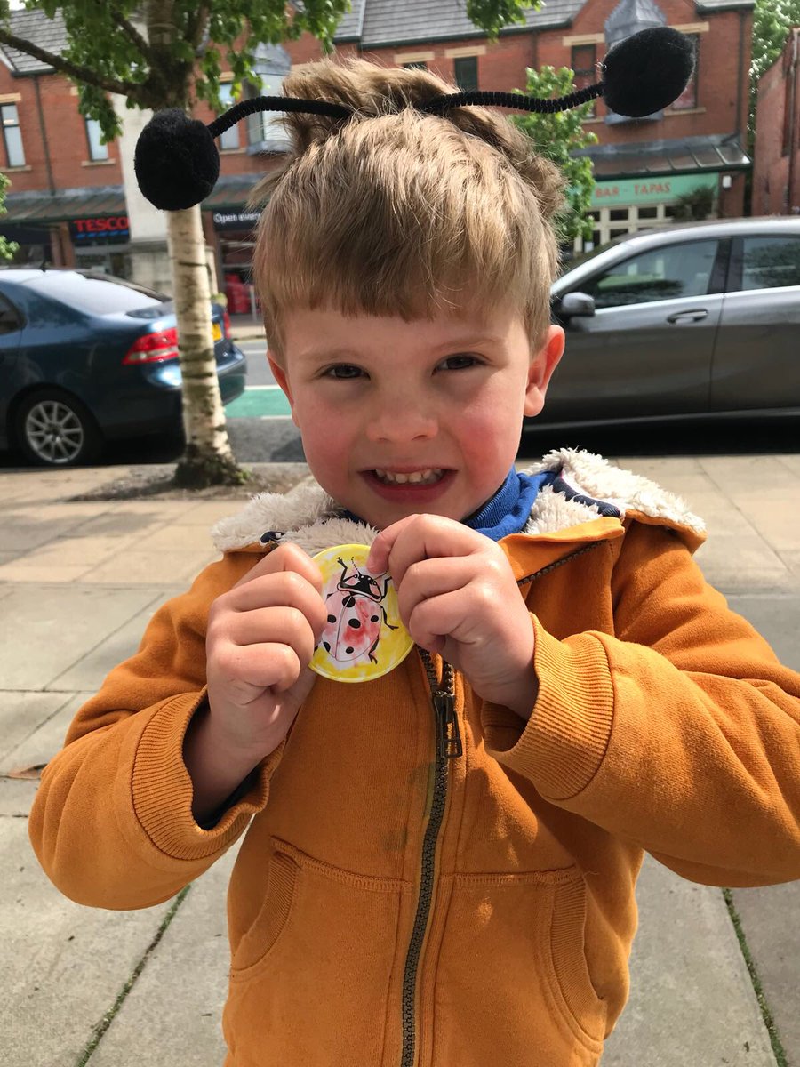 Jack has made a colourful ladybird badge! Come down to Didsbury Library now and make your own! #beeinthecity #didsbeeinbloom #didsbury #didsburyinbloom #britaininbloom