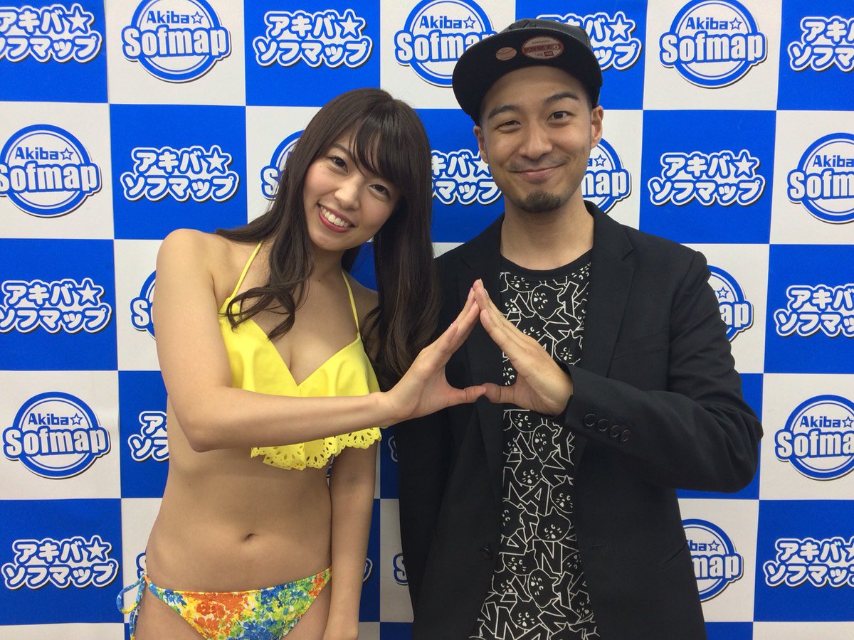 シャバダバふじ בטוויטר 桃咲まゆちゃんと桃ポーズ イベント楽しかったなー 桃ちゃんの趣味が海に流れたガラスの欠片が丸くなって綺麗になったやつを浜辺に探しにいくこと なにそのアイドルとして100点の趣味 笑わせてもらいました シャバダバふじ בטוויטר 桃咲まゆちゃんと桃ポーズ イベント楽しかったなー 桃ちゃんの趣味が海に流れたガラスの欠片が丸くなって綺麗になったやつを浜辺に探しにいくこと なにそのアイドルとして100点の趣味 笑わせてもらいました